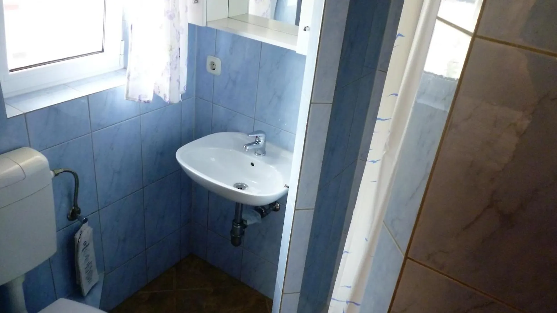 Studio Apartments Matos Seline 0*,