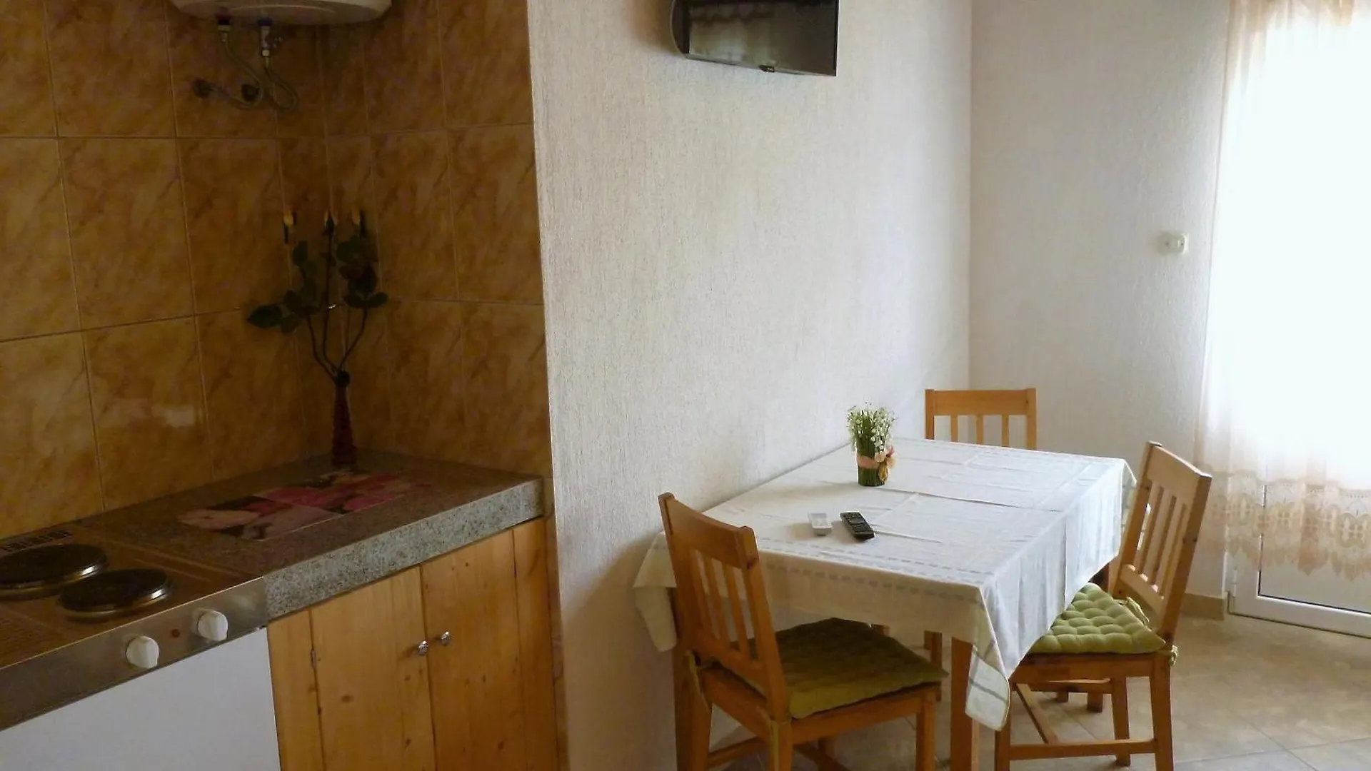 Studio Apartments Matos Seline 0*,  Croatia