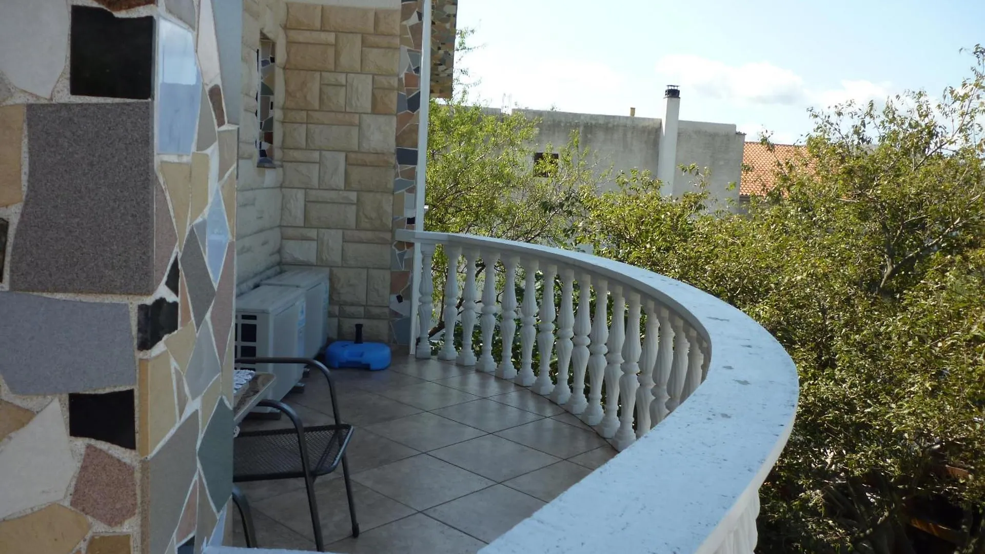 Studio Apartments Matos Seline Croatia