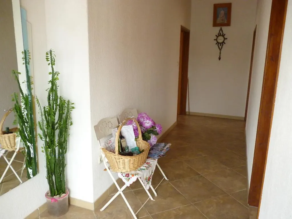 Studio Apartments Matos Seline