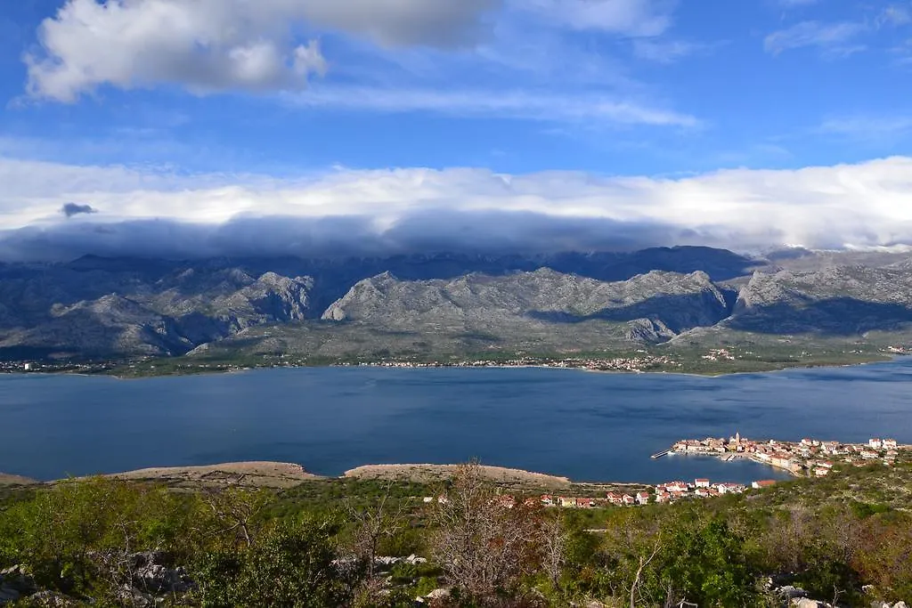 Studio Apartments Matos Seline Croatia